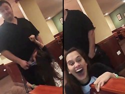 fellation, Salope - Elle va sucer la bite du serveur
