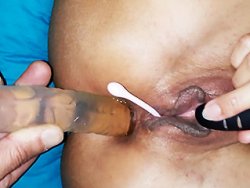 française, gode - Une nana indisposée qui avait envie de sexe