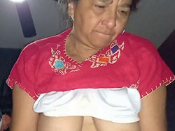 française, gros seins - Une mature aux gros seins qui chevauche ma bite