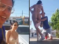 ivre, Cunnilingus - Il déshabille sa copine dans la rue et lui lèche  la chatte