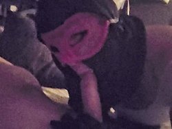 fellation, française - Ma femme coquine et masquée en train de me sucer la queue