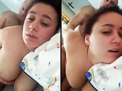 française, gros seins - Une salope aux gros seins se fait baiser par un chauve bien monté