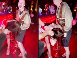 fellation, ivre - Une nana bourrée suce un inconnu dans un bar