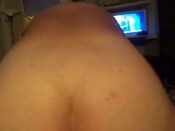 mature, française - Elle baise ma grosse bite devant la télé