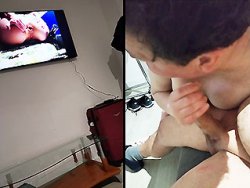 fellation, française - Branlette et fellation baveuse devant un porno