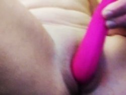 française, vibro - Une milf dans une visio coquine avec son mari