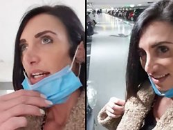 fellation, française - Elle lui taille une pipe dans un parking sous-terrain